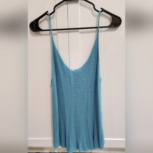 Ladies knitted tank